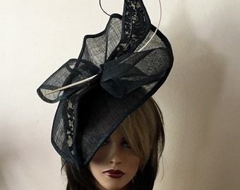Black and beige fascinator. Kentucky Derby hat. Black hat for Royal Ascot, wedding. Couture hat