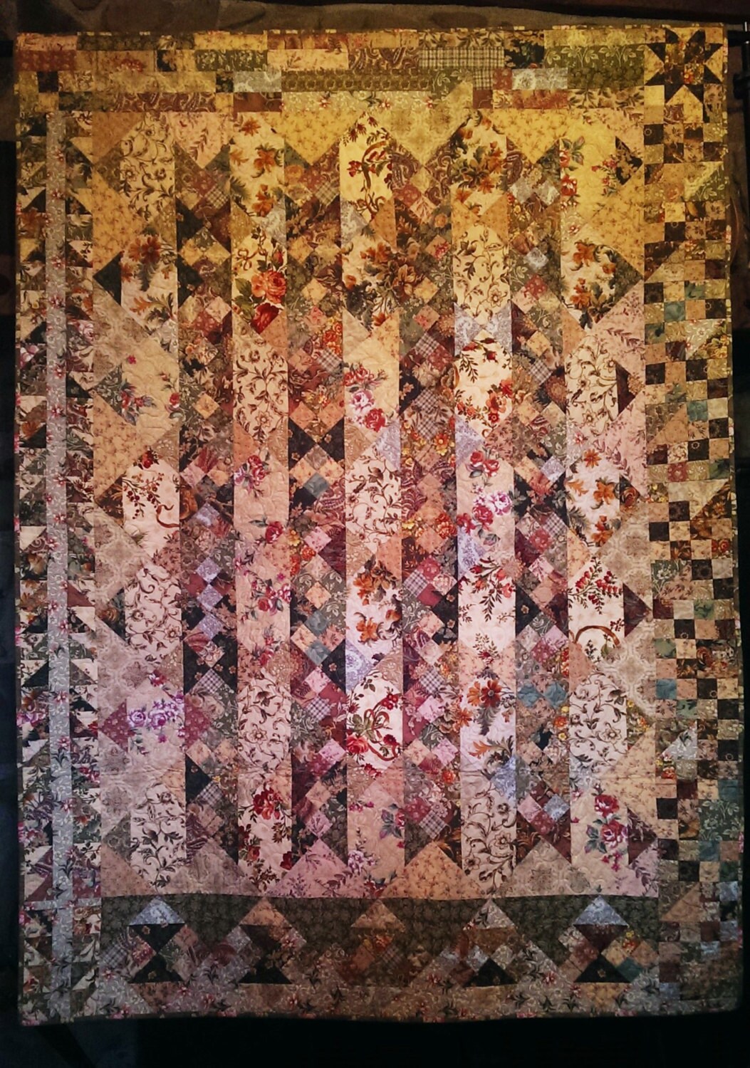 Blended Quilt Warm colors 54 x 73 inches Large Lap Quilt or