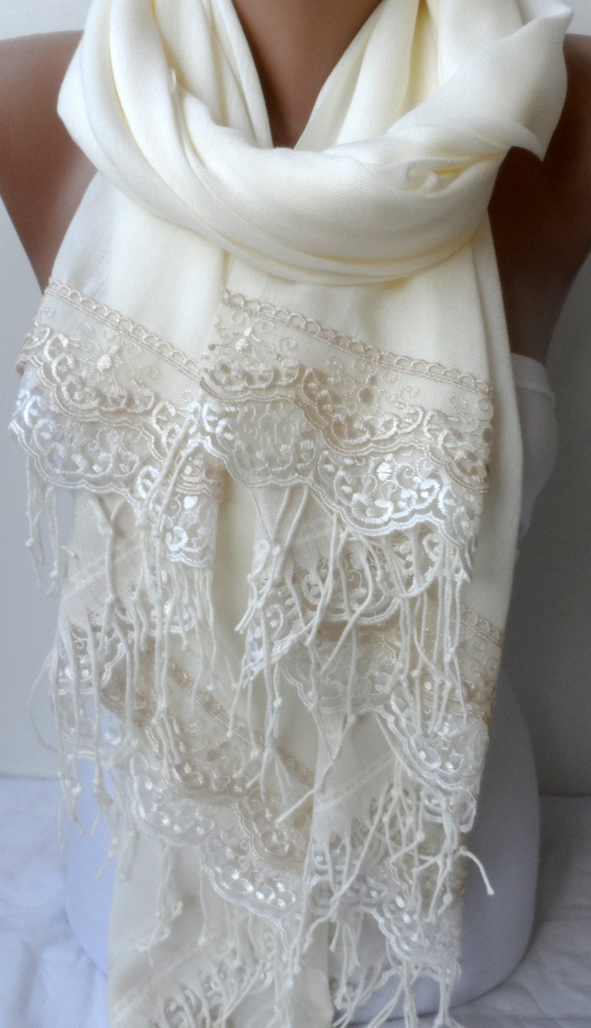 Wedding Shawls Cream Pashmina with CreamChampagne French Lace