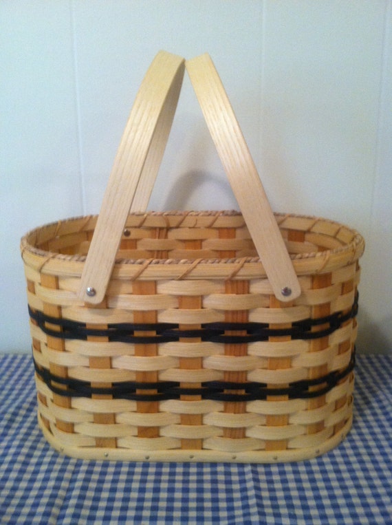 Handmade Amish Reed Handbag Basket in Oak by AmishHiddenTreasures
