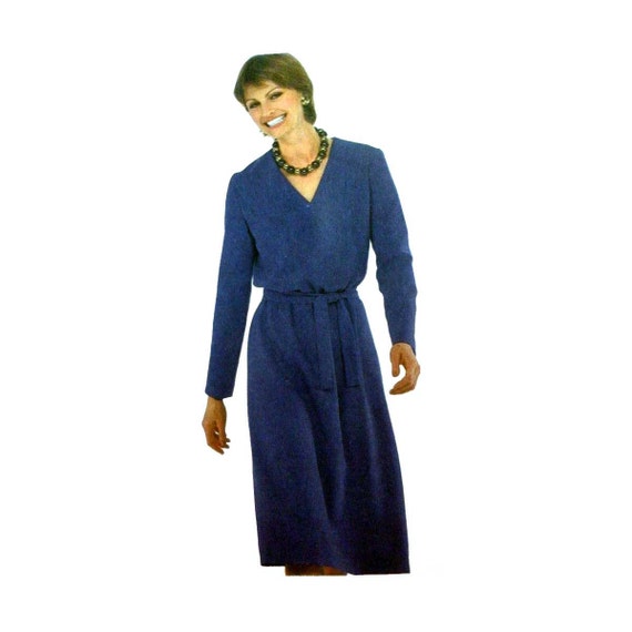 Women's Dress Sewing Pattern Long Sleeve V-Neck Misses