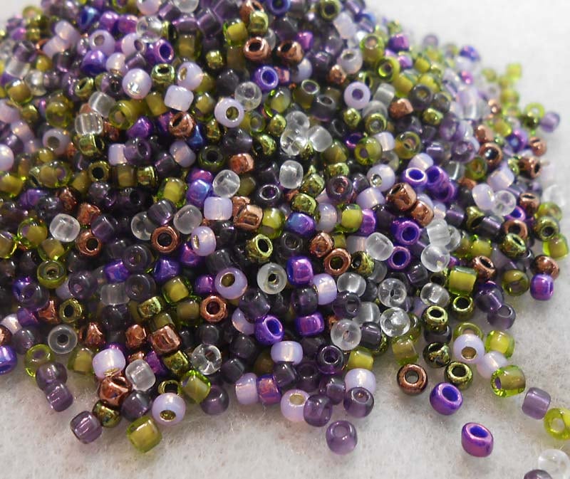 8/0 Miyuki Seed Bead Mix 25 grams