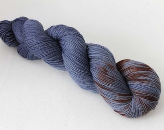 The Mariner, Hand dyed BFL Sock 4-ply, 75/25 sw BFL/nylon