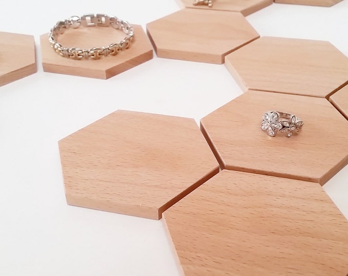 Mini jewelry display set 15 piece for craftshow or shopwindow handmade hexagon shape beechwood seperate wooden segments pure untreated wood