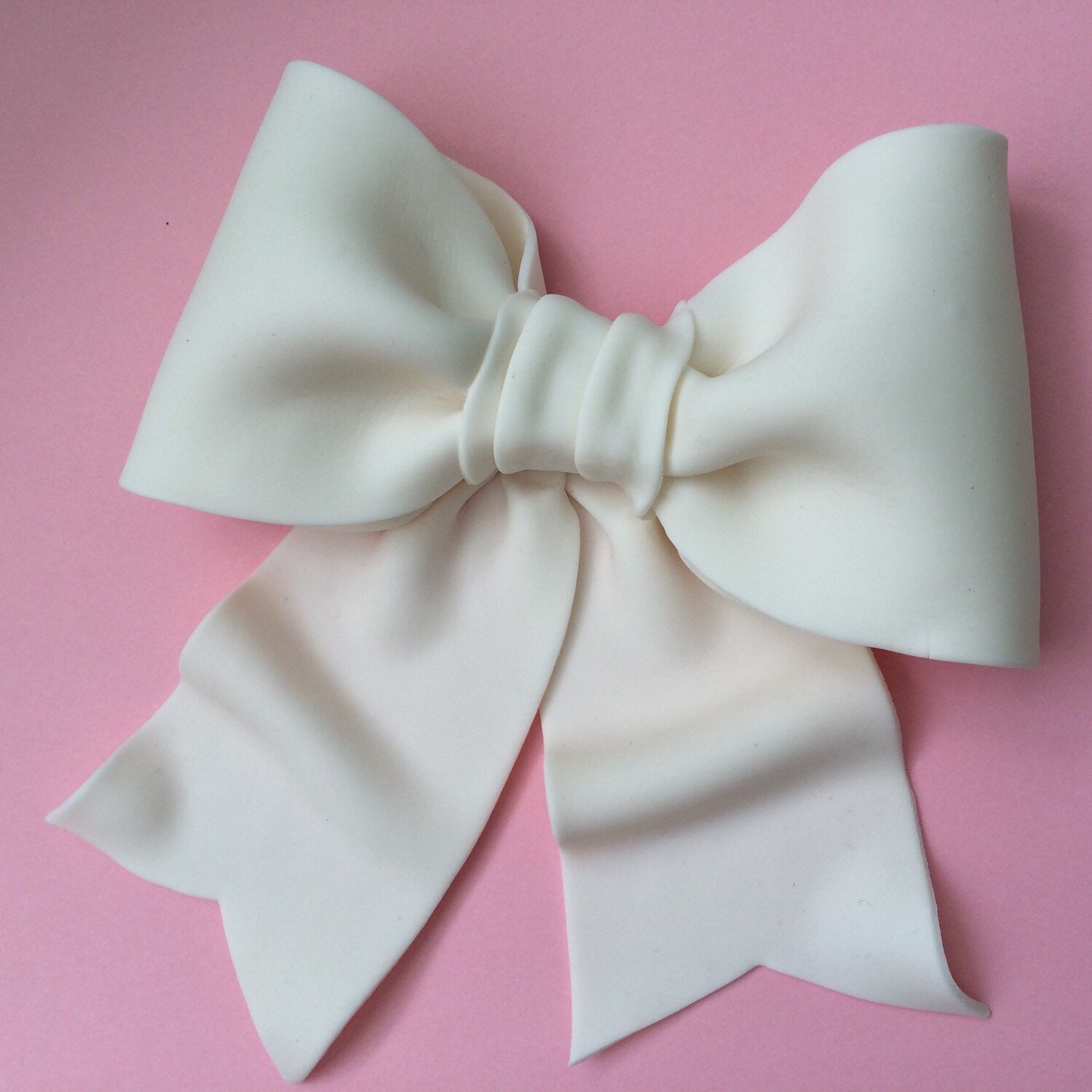 Cake decoration white bow gum paste fondant for birthday cake