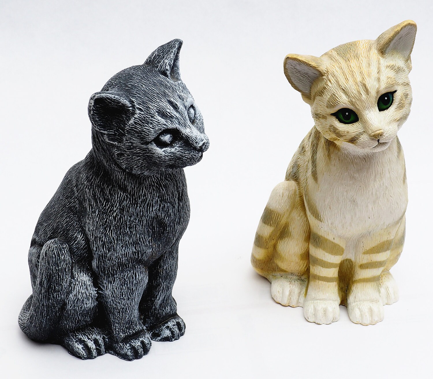 Latex only CAT Kitty mold plaster cement concrete casting garden READY