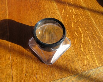 Tasco 955 9X reading magnifier, loupe, or focusing lens, like new