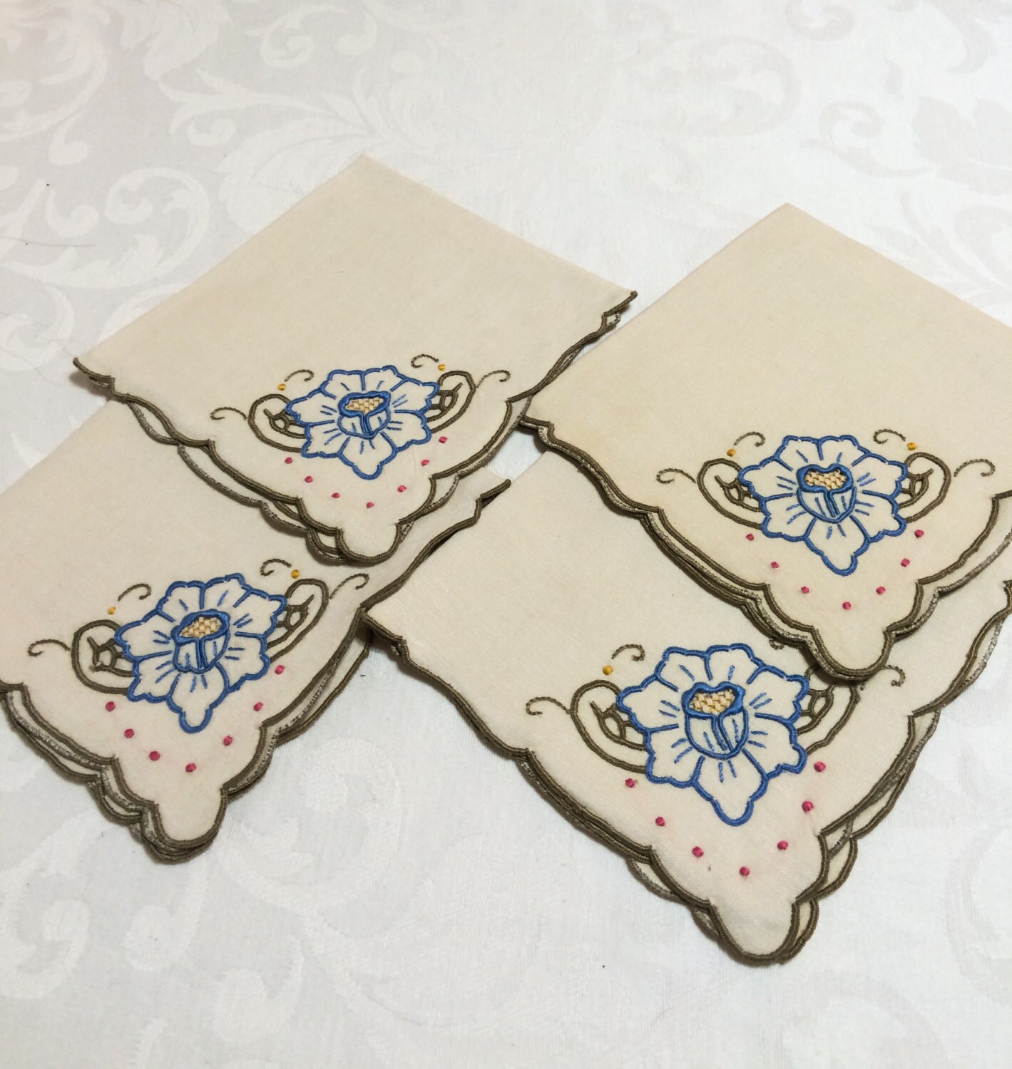 Embroidered Madeira Napkins Irish Linen by GracesVintageGarden