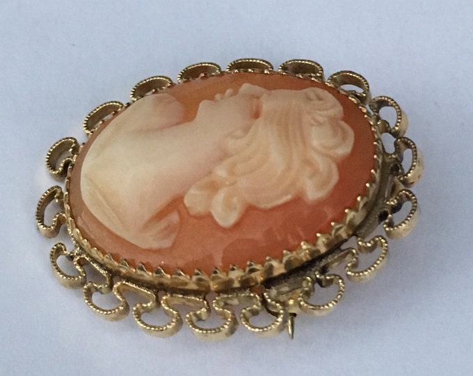 Storewide 25% Off SALE Vintage 10k Gold Filigree Hand Carved Cameo Brooch Pendant Featuring Elegant Victorian Style Design