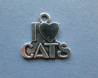 8 I Love Cats Charm - I Love Cats Pendant - Cat Charm - Animal Charm - Cat Lover - Antique Silver - 21mm x 23mm -- (No.88-11163)