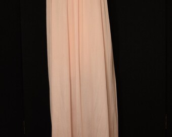 Vintage Nightgown, Pink Nightgown, Gilead vintage Shift 1970s Pink Lace Size Medium