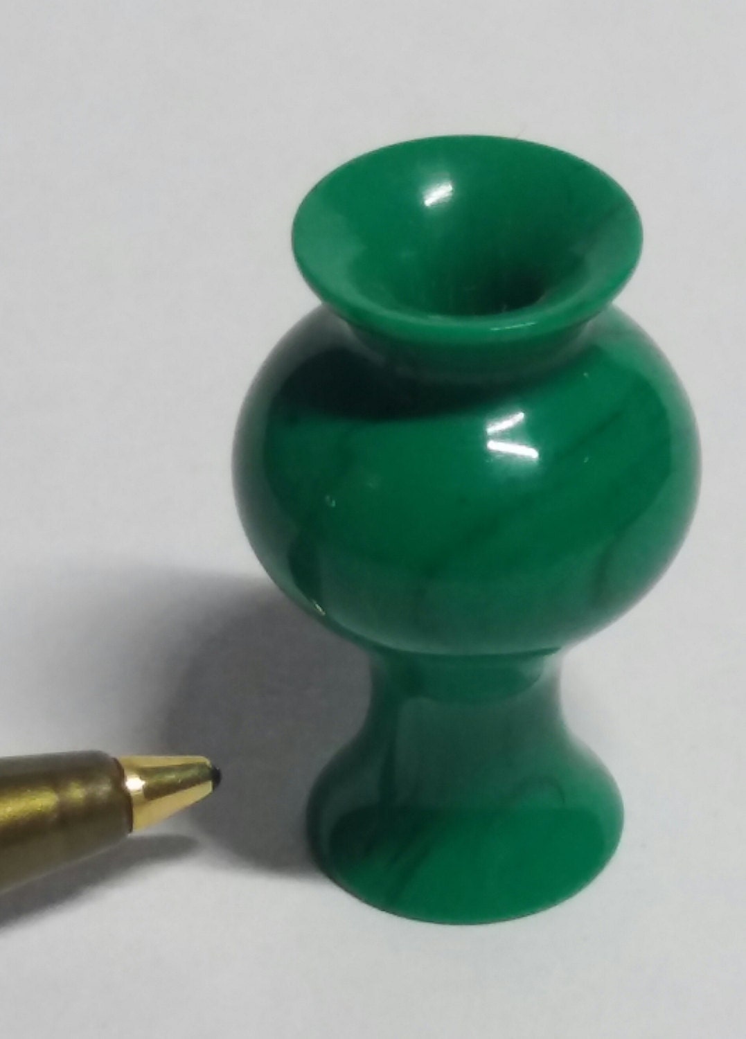 Dolls House Miniature Green Marble Vase by MinisandMoreByFiona