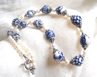 blue necklace delft necklace delft blue jewelry Delft blue necklace blue and white necklace delft blue necklace freshwater pearl necklace