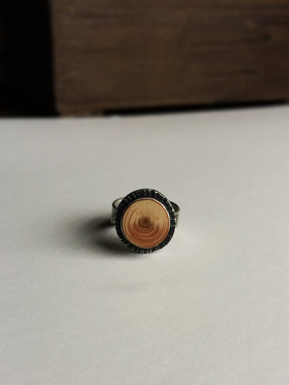 Essential oil diffuser wood ring by BearandtheAdelaide on Etsy