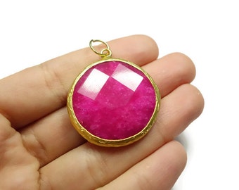Fuchsia Color Jade Round Pendant 36mm 24K Gold Plated Bezel Charm Pendant - GS037-C