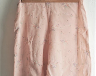 Delicate 1940s Floral Silk Tap Shorts