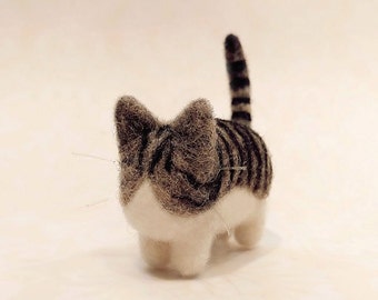 Adorable Needle Felted Exotic Shorthair Kitty, Needle Felted Cat Miniature