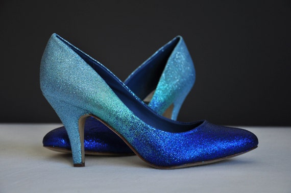 Items similar to Blue ombre low heels blue pumps something three colors ...