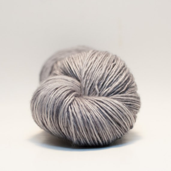 Vancouver Gray Superwash Merino Singles Fingering Yarn Mid Gray Tonal
