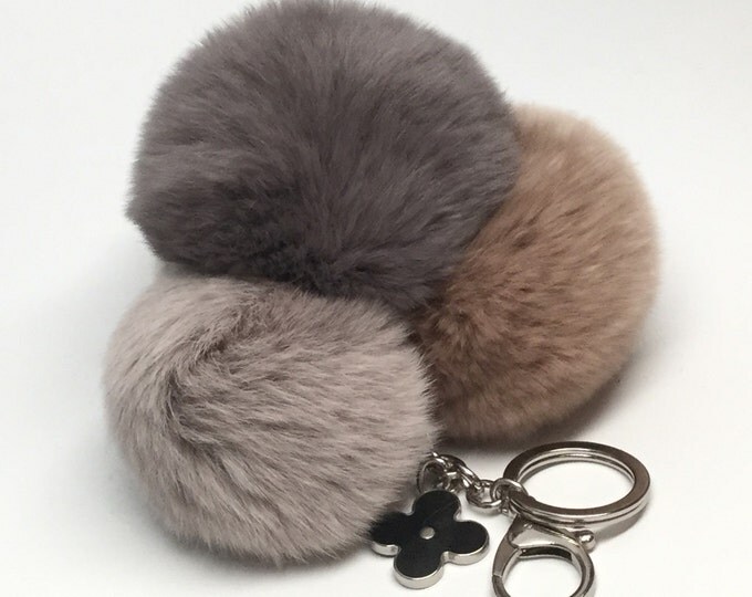 Trio rabbit fur pom pom corsage Bag Charm Totem French Gray -Dark Gray- Beige