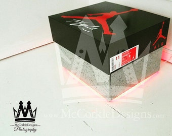Giant Air Jordan & Nike Shoebox storage box !