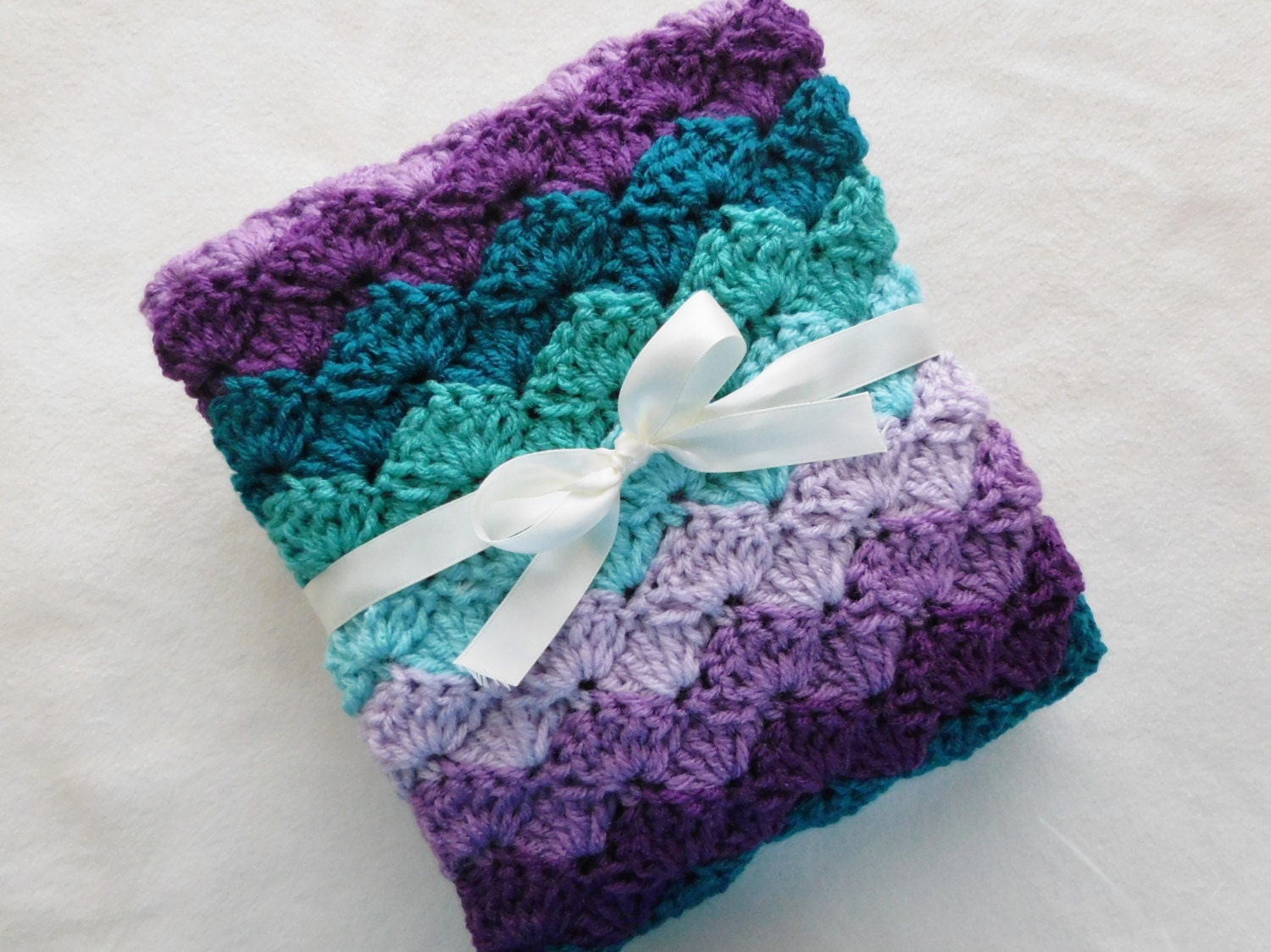 Items similar to Purple Crochet Baby Blanket - Lavender ...