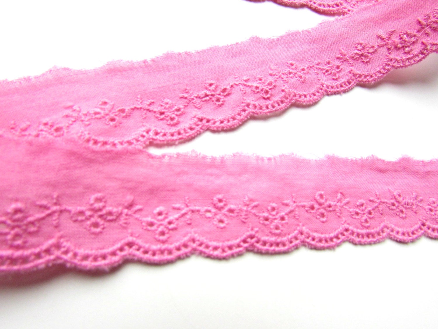 Pink eyelet lace 20 mm Pink Broderie Anglaise Eyelet lace