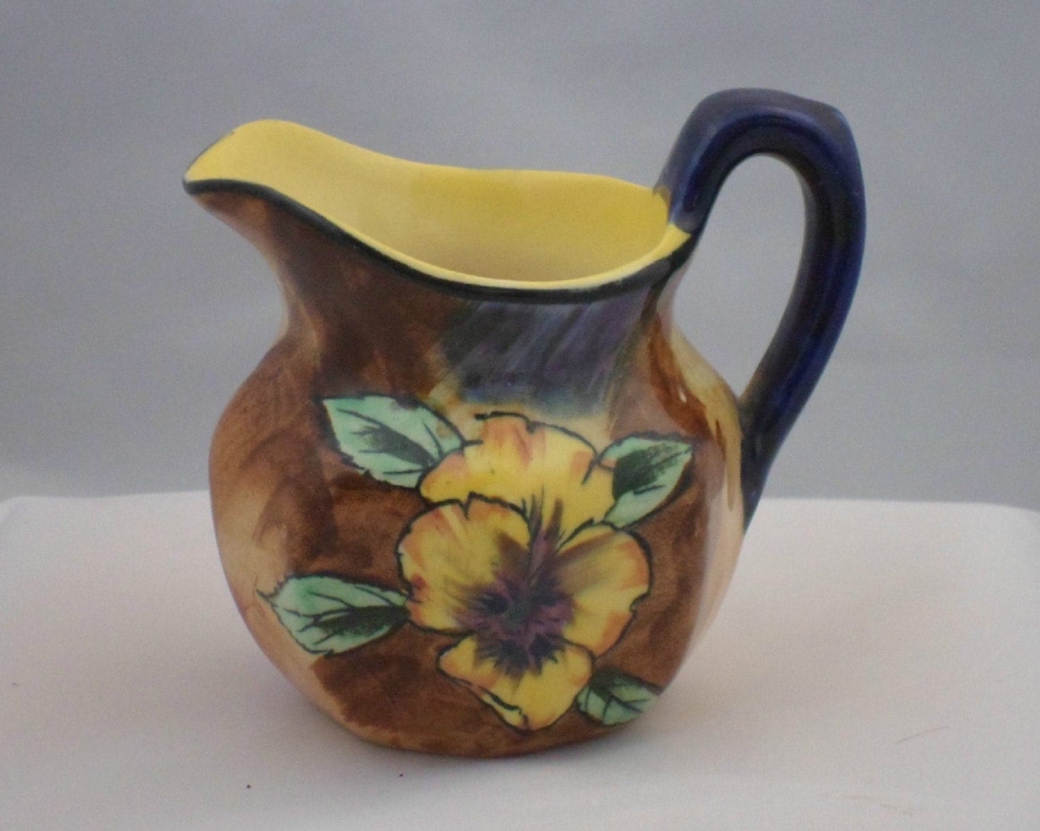 Hollinshead and Kirkham H&K Tunstall jug / creamer in the