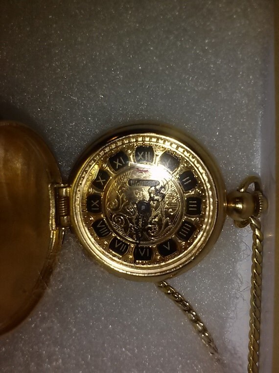 Vintage Waltham Pendant Watch 17 Jewels