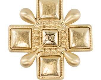 Chanel Vintage Signed Gold Maltese Cross Brooch / Pin - Spring 07