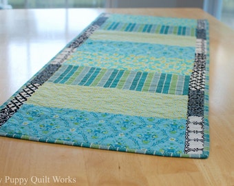 Quilted Table Runner, Reversible, Green Table Runner, Teal Table Runner, Modern Table Runner, Teal Centerpiece, Modern Decor