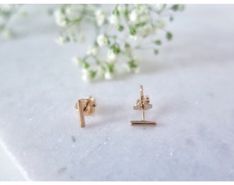 Tiny Gold Bar Studs, Minimal Earrings, Chic, Bar Earrings, Gold Bar Earrings, Modern Jewelry, Post Earrings