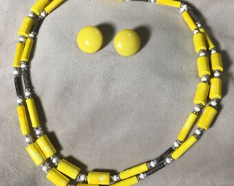 Mellow Yellow Sunny Vintage Earring & Necklace Set
