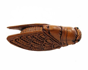 Cicada Japanese Hand-Carved Boxwood Netsuke Bead