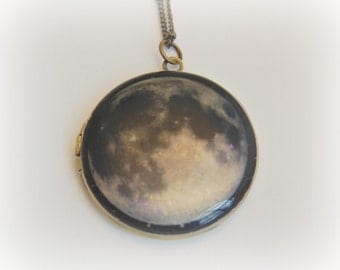 Moon Locket Necklace Quote Jewelry Sylvia Plath Quotes Space Stars Galaxy Unique Gift Custom Photo Jewellery If the Moon Smiled