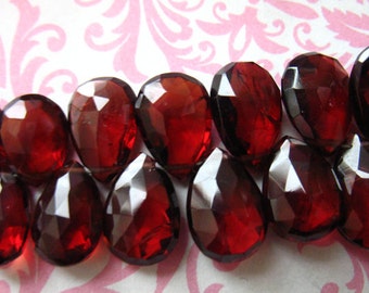 Sale.. 5 10 20 pcs, GARNET Pear Briolettes, Large MOZAMBIQUE Garnet, Luxe AA, 8-10 mm, Burgundy Red, Faceted, January birthstone 89 810 solo