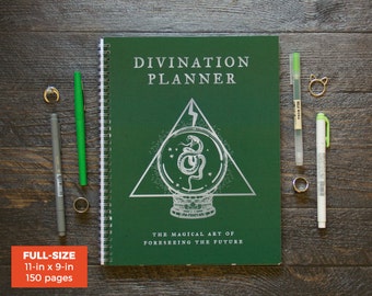 Divination Planner - Green / Weekly / Full-Size / 12 Months / Choose Your Layout (Vertical or Horizontal) / Pick Your Starting Month