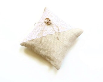 Ring bearer pillow, burlap pillow, rustic country wedding, ring pillow, creamy natural white, simple wedding
