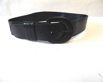 Wide Black Faux Reptile Cinch Belt Size Small
