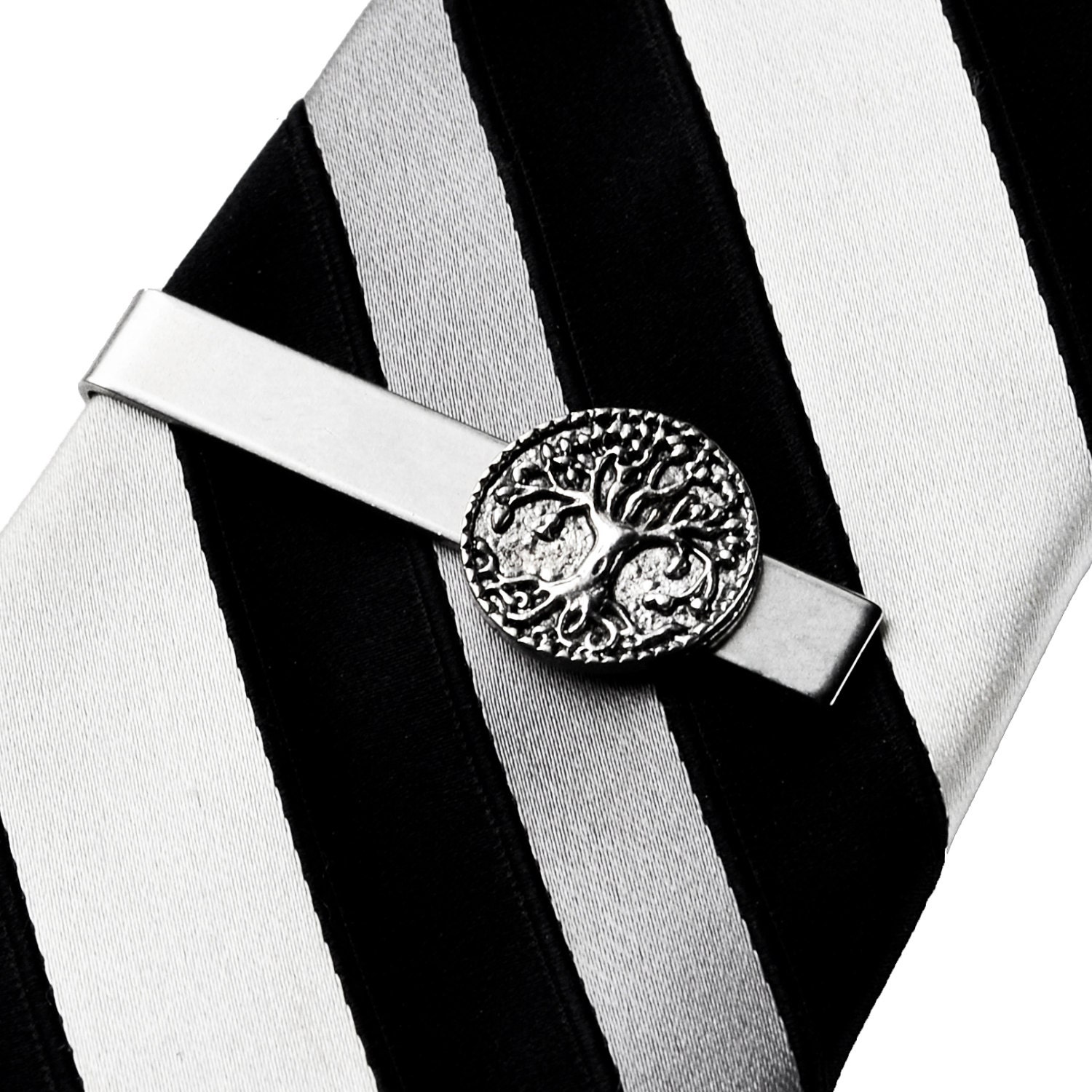 clasp tie