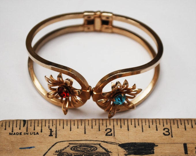 Flower bracelet - gold Hinge Bangle - Red Blue Rhinestone floral - Mid Century