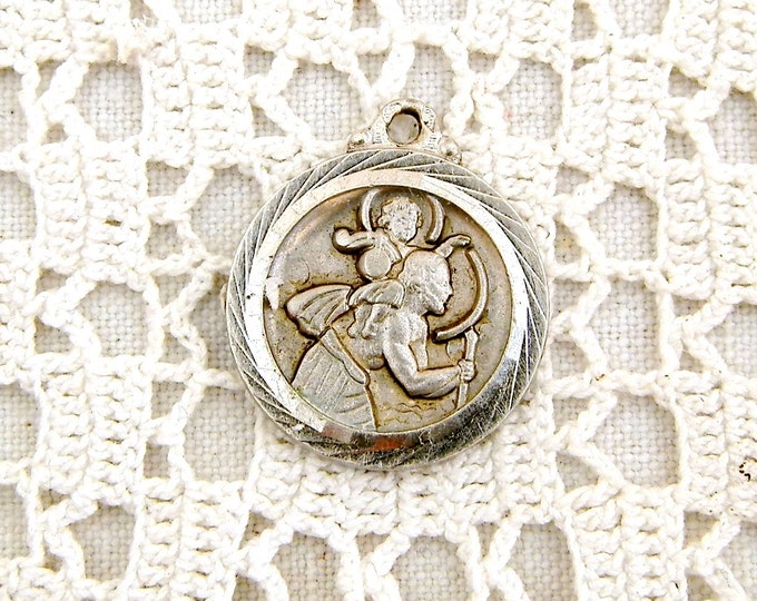 Vintage Silver Saint Christopher Medallion / Religious Jewelry / Catholic Pendant / St Chris / Religion Traveller Charm / Tourist / Religion