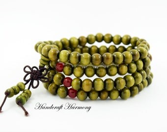 108 Mala Bead, Sandalwood Mala Bracelet, Buddhist Bracelet, Wood Bracelet, Beaded Bracelet, Prayer Bracelet, Mala Beads,Green Mala Bracelet