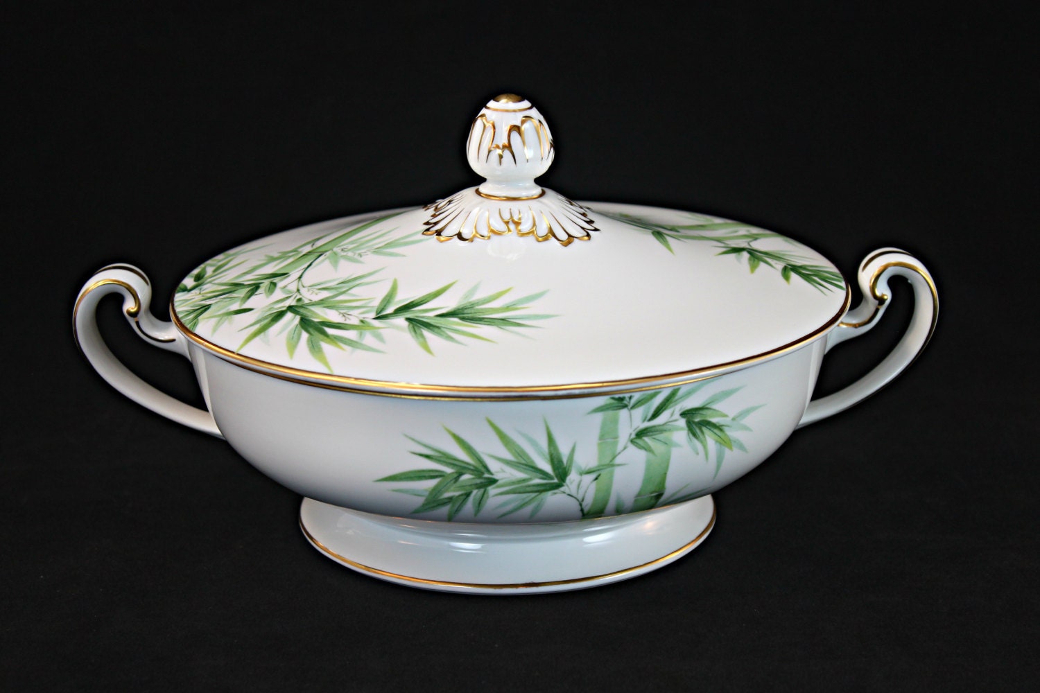 Noritake Lidded Casserole Noritake Toki Kaisha Bamboo China