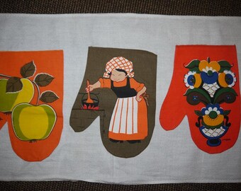 3 Oven Mitts - Oven Glove - Pot Holder - RETRO - Swedish Design - 70s - HYFA