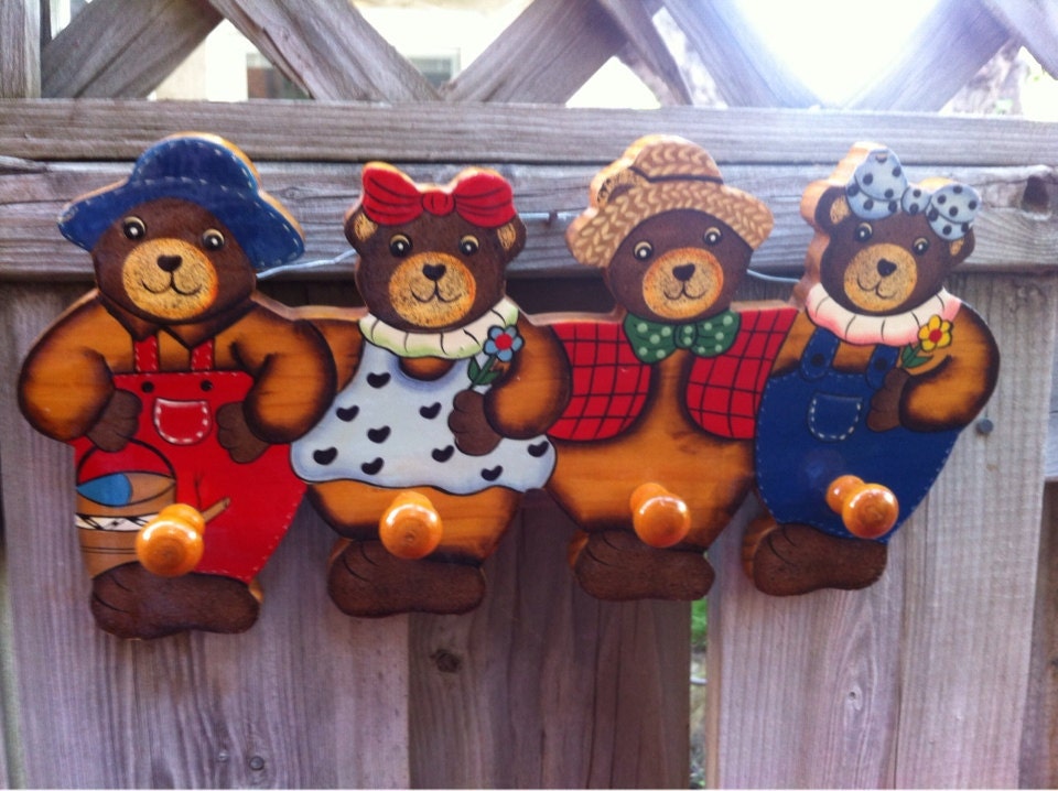 wall hanging teddy bear