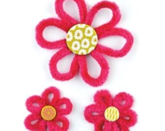 BasicGrey Red Chenille Flowers