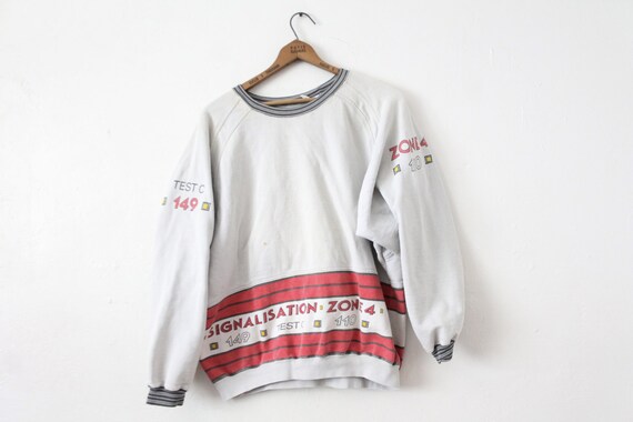 ton sur ton sweatshirt