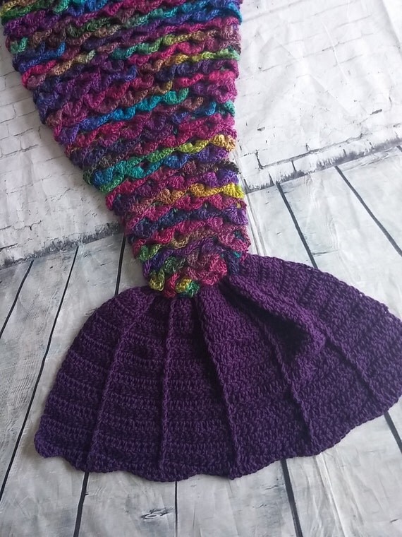 Mermaid tail blanket with fin in crochet by PolkaDotsAndLadyBugs