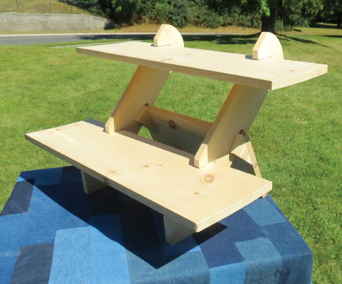 Collapsible riser portable display stand store countertop display craft